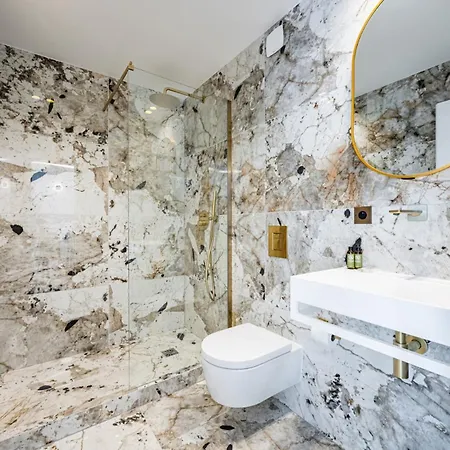 7#newsuite#4 People#saint Germain#notre-dame Διαμέρισμα *