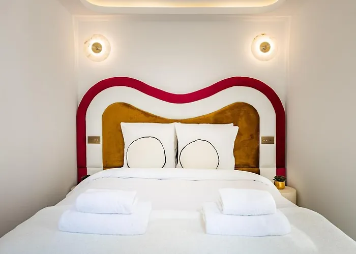 Apartman 7#newsuite#4 People#saint Germain#notre-dame *
