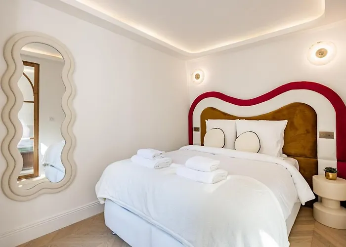 7#newsuite#4 People#saint Germain#notre-dame Apartman Párizs